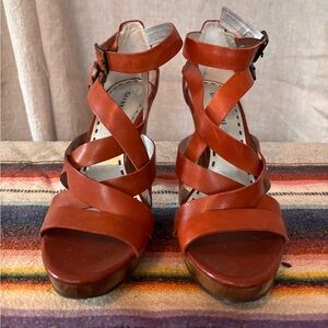 Giani Bernini Women's Strappy Tan Heels